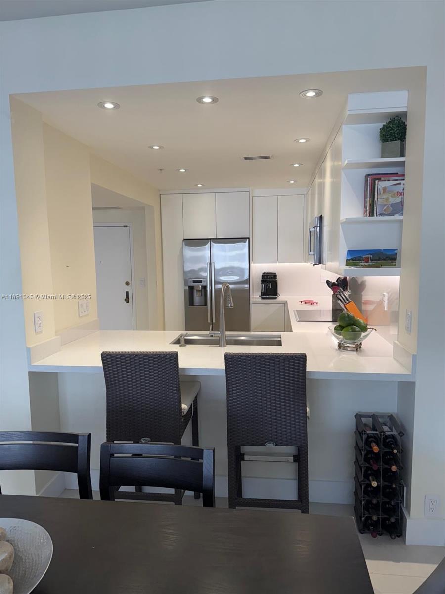201 Crandon Blvd #632, Key Biscayne FL 33149