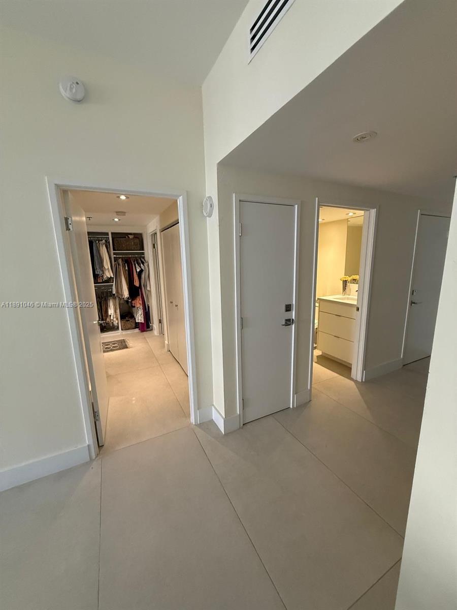 201 Crandon Blvd #632, Key Biscayne FL 33149