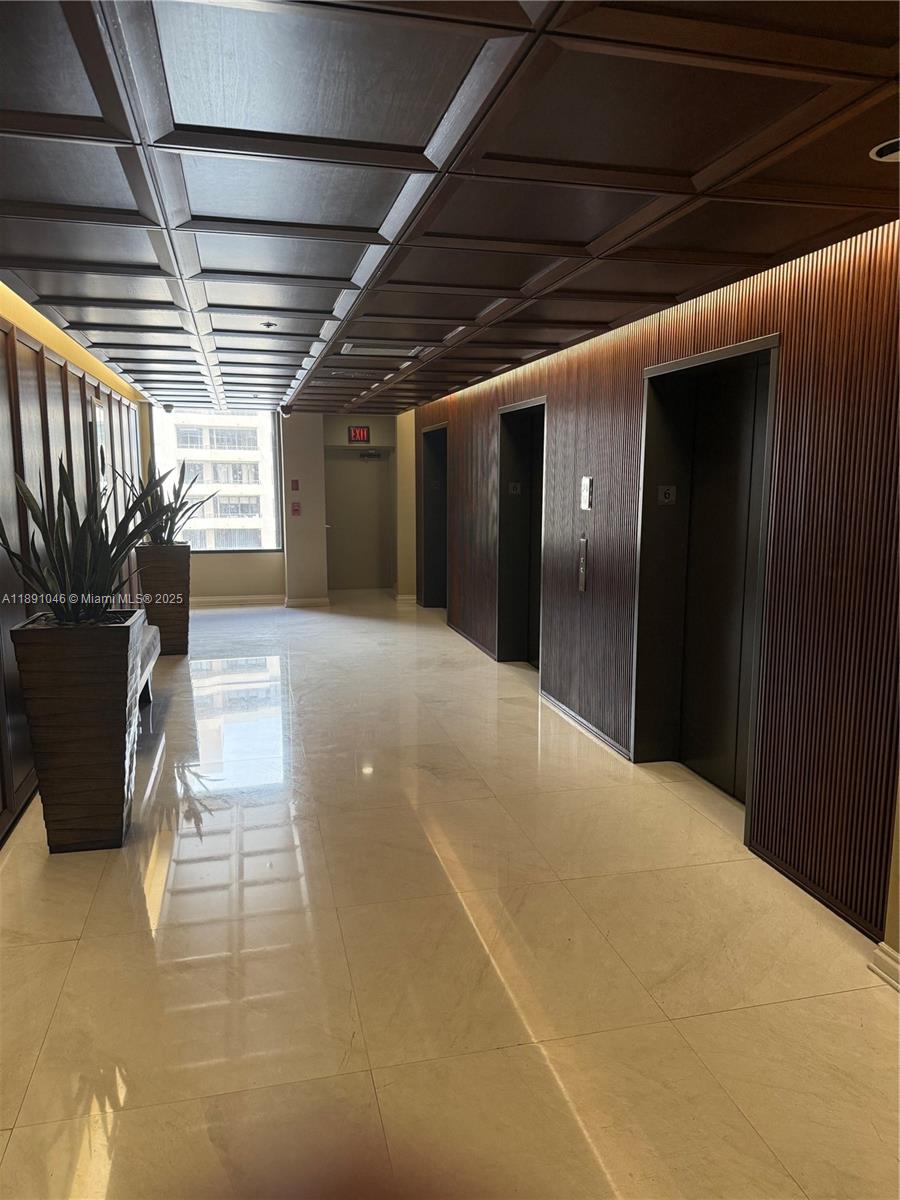 201 Crandon Blvd #632, Key Biscayne FL 33149