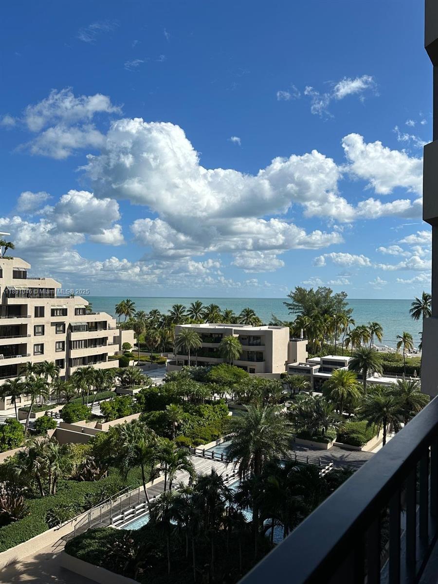 201 Crandon Blvd #632, Key Biscayne FL 33149