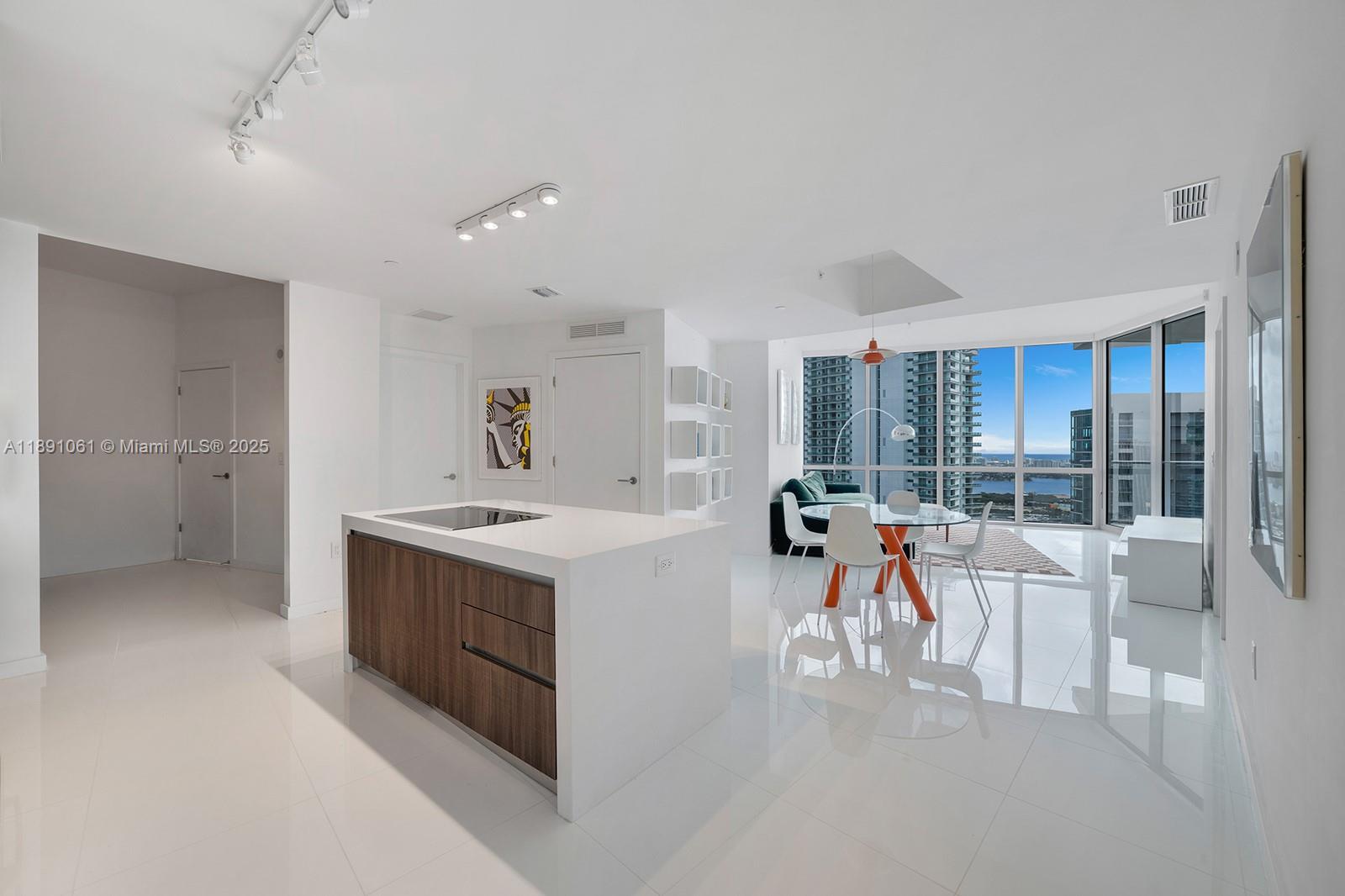 851 NE 1st Ave #4403, Miami FL 33132