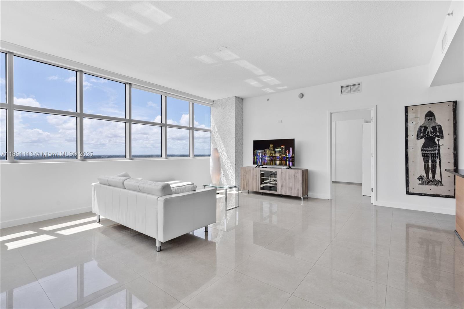 3301 NE 1st Ave #H1801, Miami FL 33137