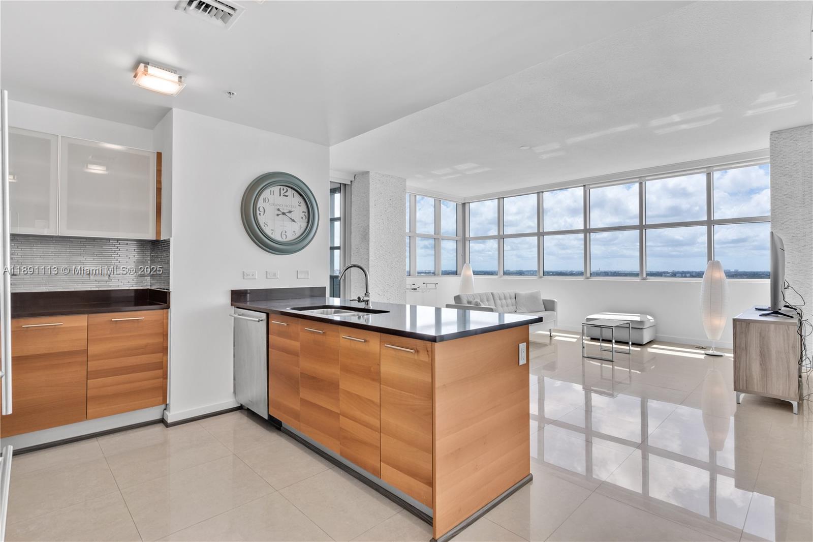 3301 NE 1st Ave #H1801, Miami FL 33137