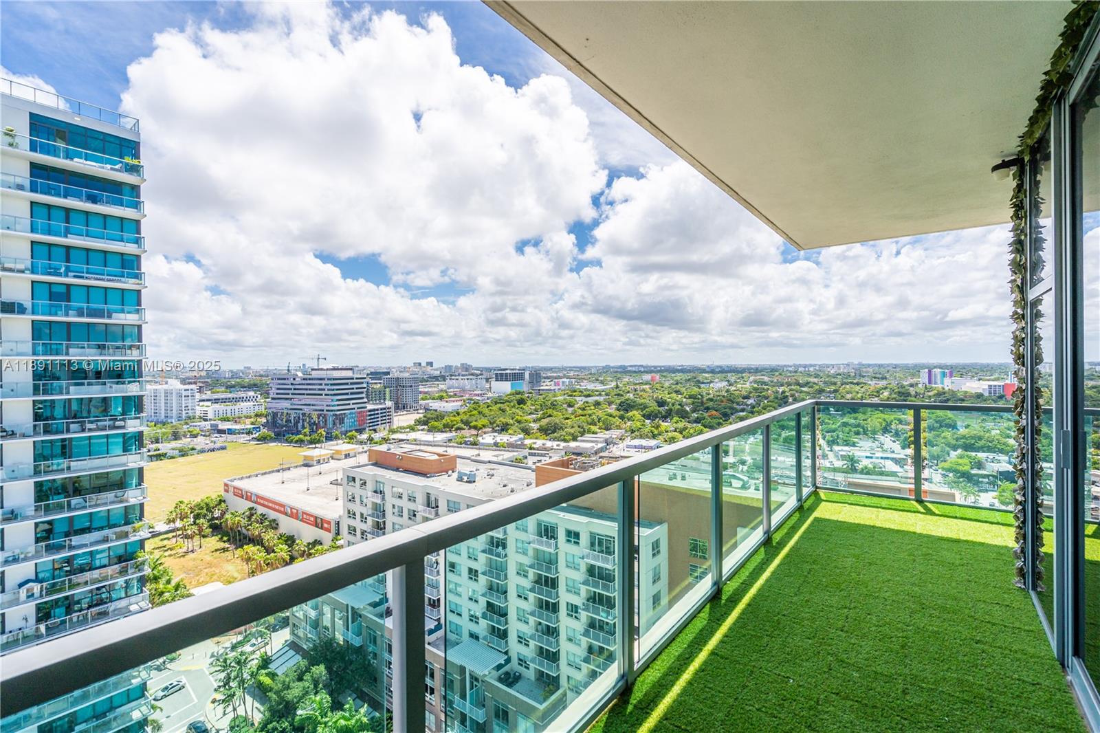 3301 NE 1st Ave #H1801, Miami FL 33137
