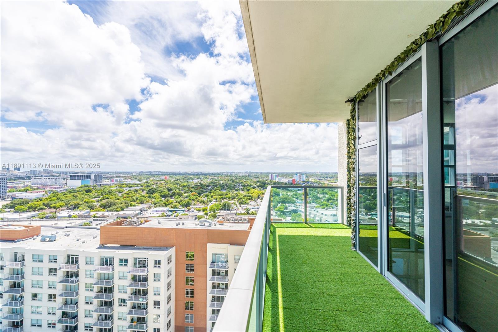 3301 NE 1st Ave #H1801, Miami FL 33137