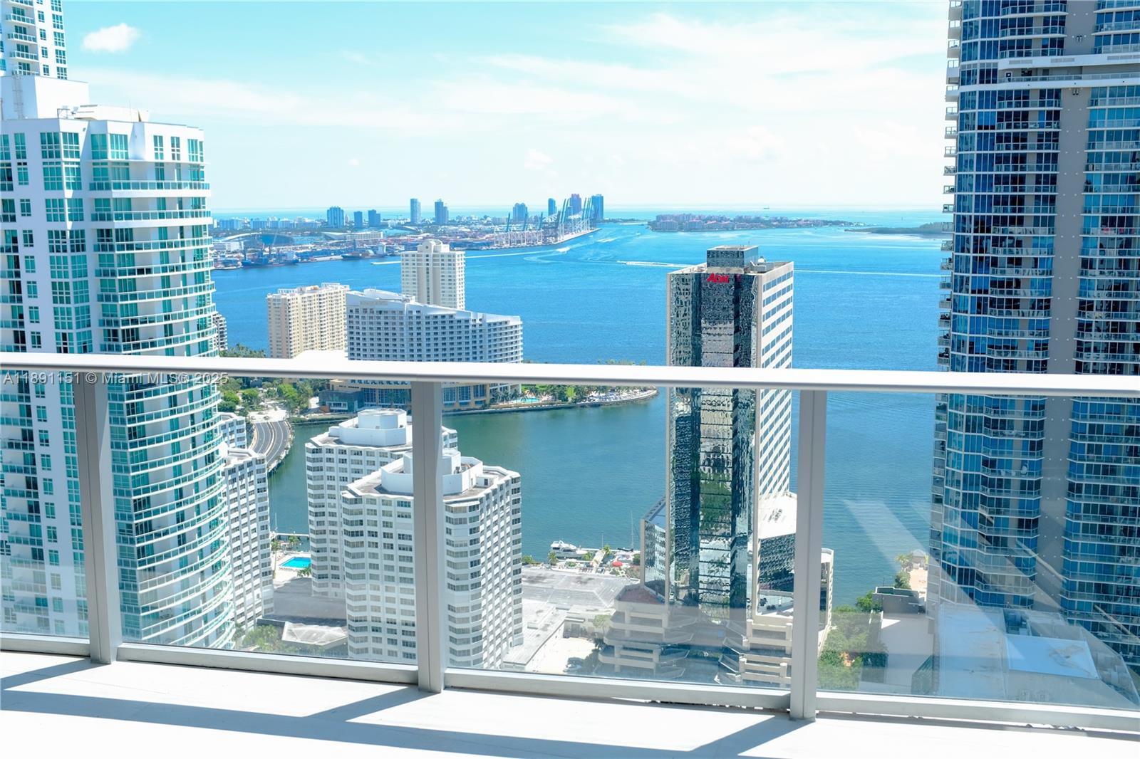 1010 Brickell Ave #4205, Miami FL 33131