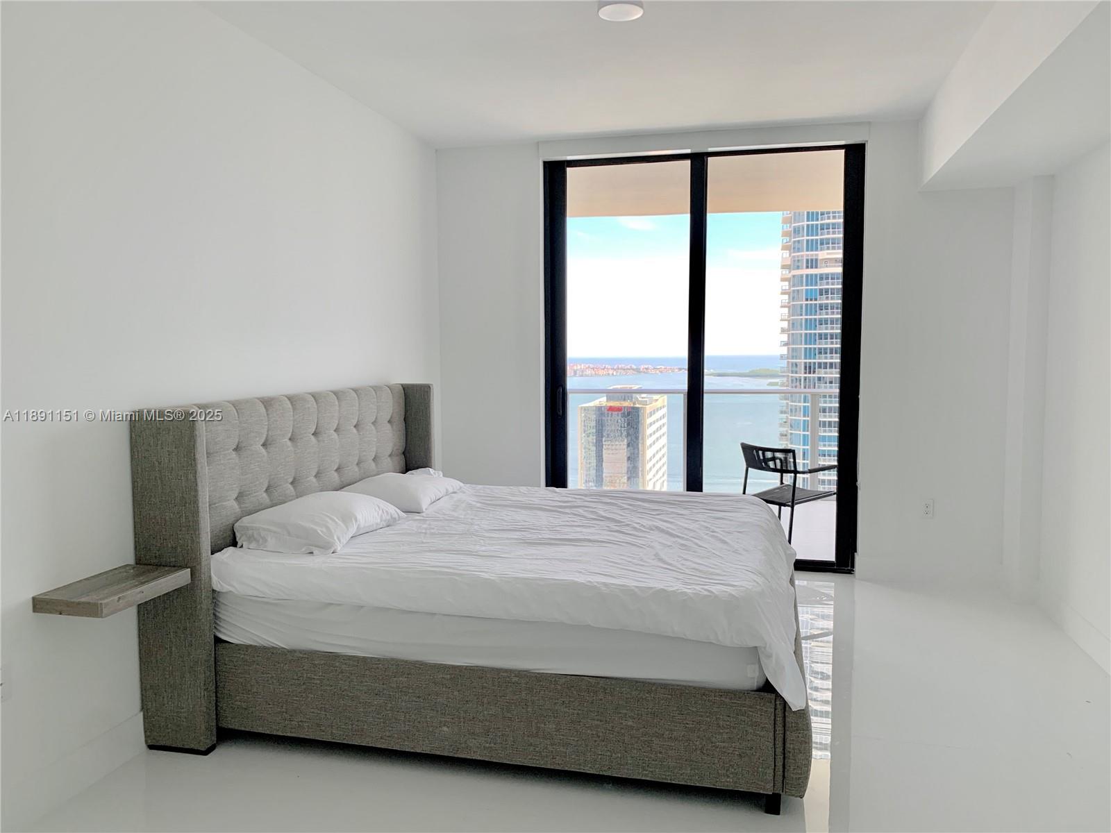 1010 Brickell Ave #4205, Miami FL 33131