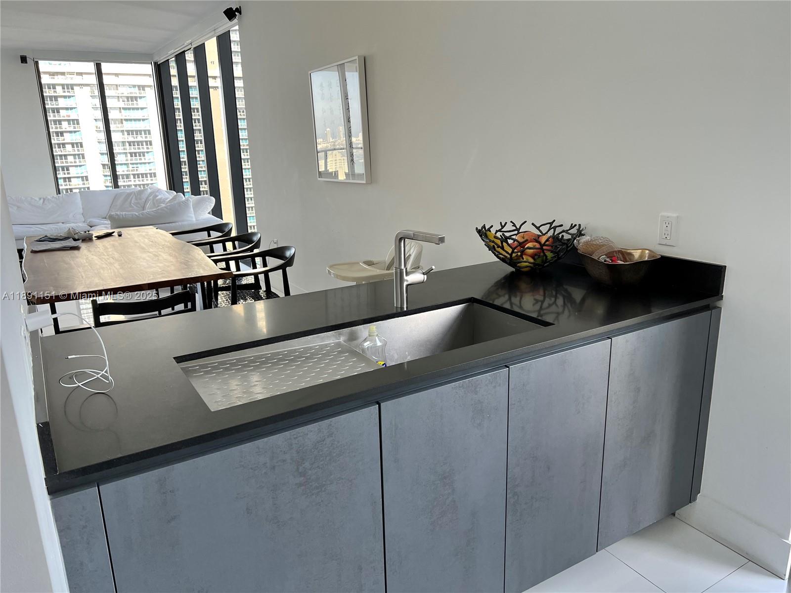 1010 Brickell Ave #4205, Miami FL 33131