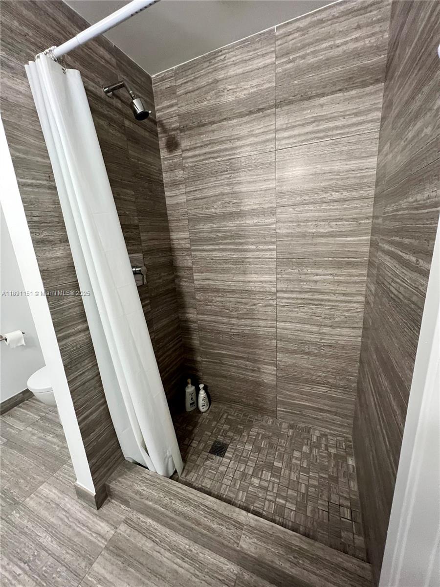 1010 Brickell Ave #4205, Miami FL 33131