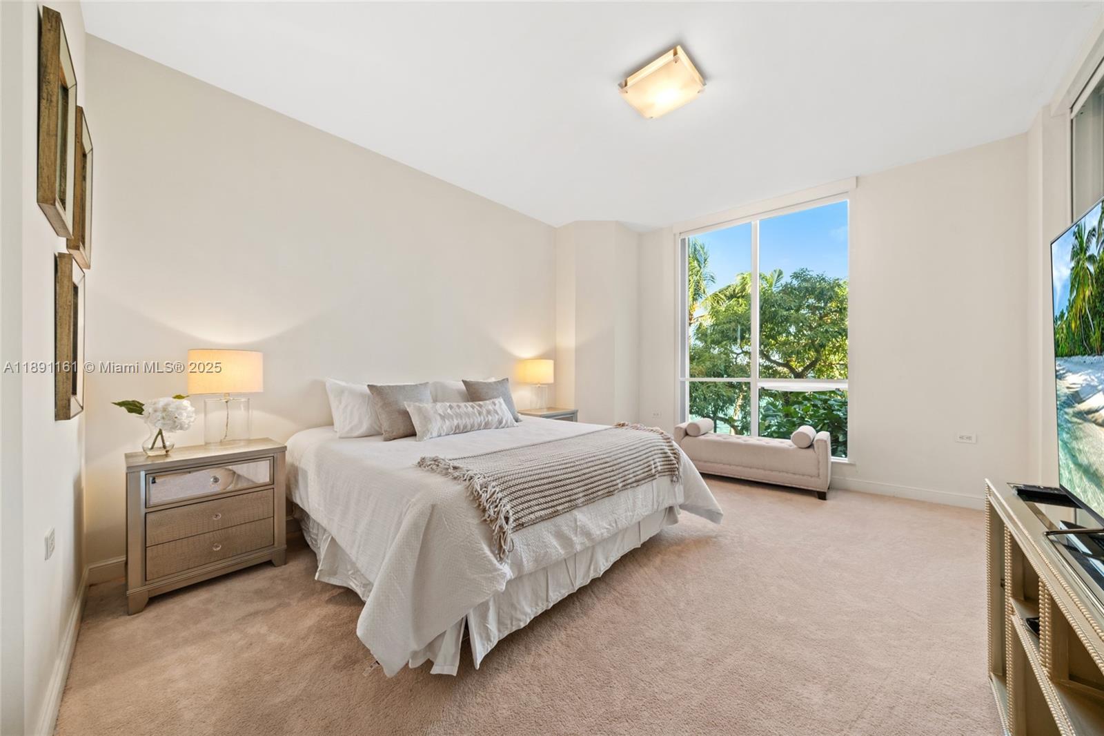 848 Brickell Key Dr #201, Miami FL 33131