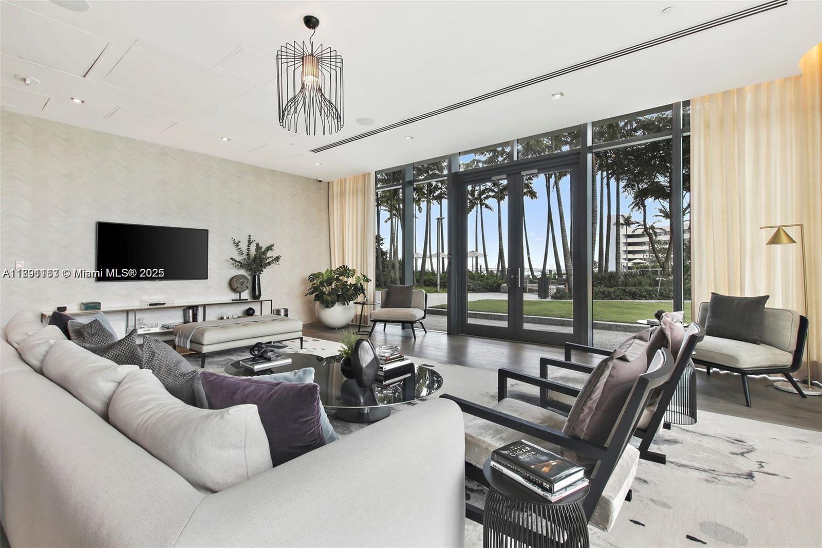 480 NE 31st St #4206, Miami FL 33137