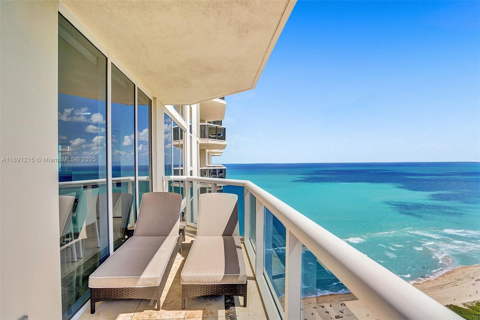 4779 Collins Ave #3705, Miami Beach FL 33140