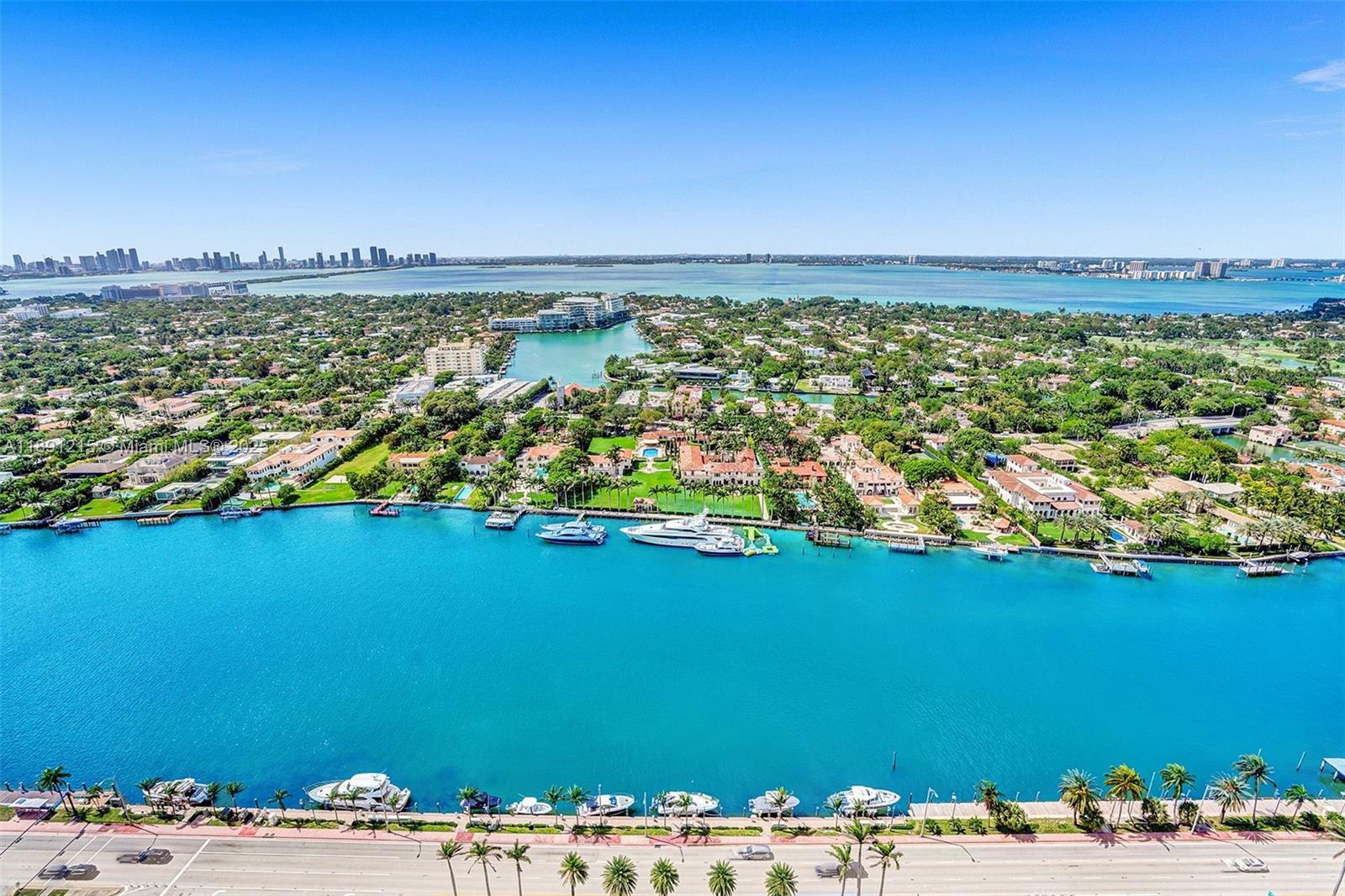 4779 Collins Ave #3705, Miami Beach FL 33140