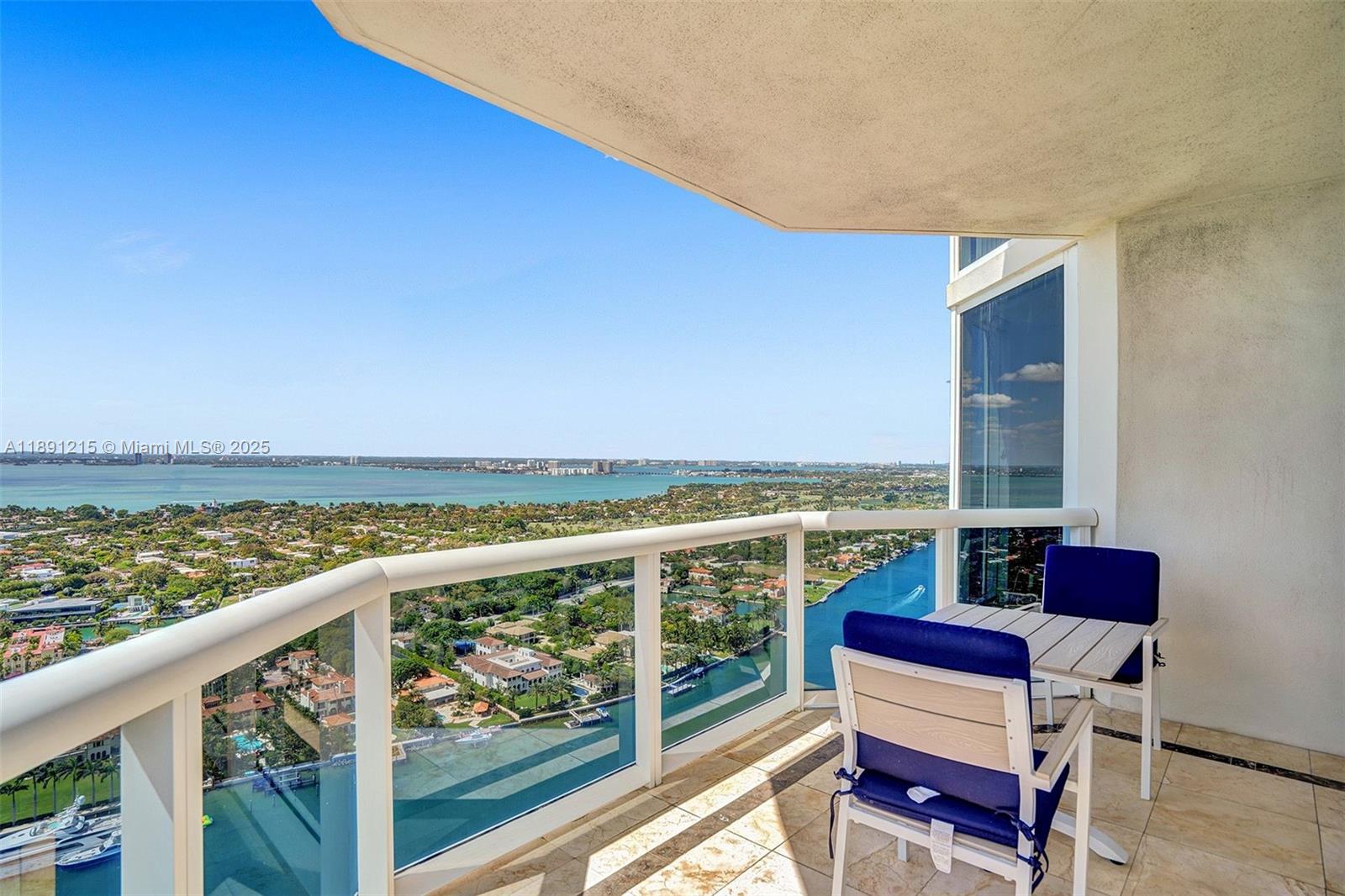 4779 Collins Ave #3705, Miami Beach FL 33140
