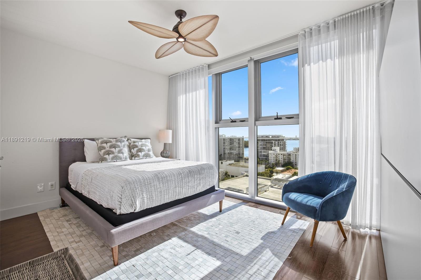6899 Collins Ave #1610, Miami Beach FL 33141