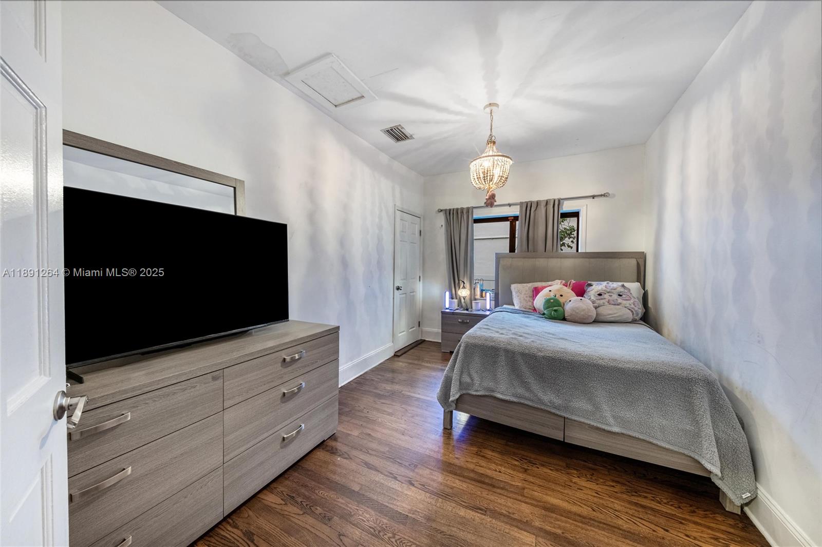114 2nd Dilido Ter, Miami Beach FL 33139