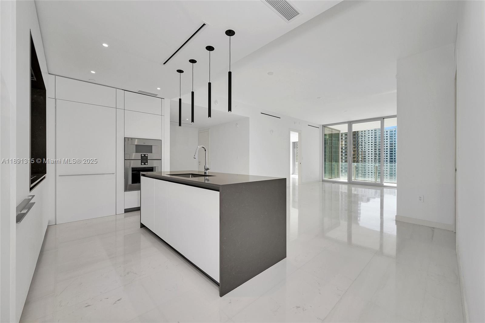 300 Biscayne Boulevard Way #1705W, Miami FL 33131
