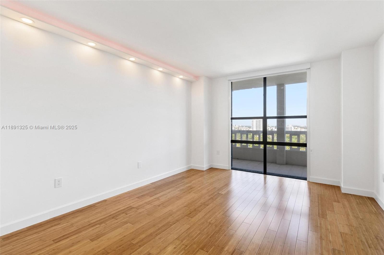 9801 Collins Ave #11-O, Bal Harbour FL 33154