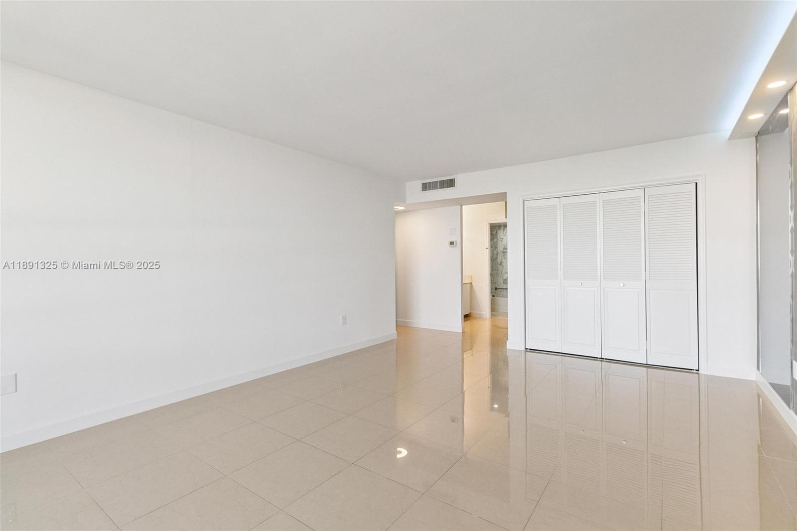 9801 Collins Ave #11-O, Bal Harbour FL 33154