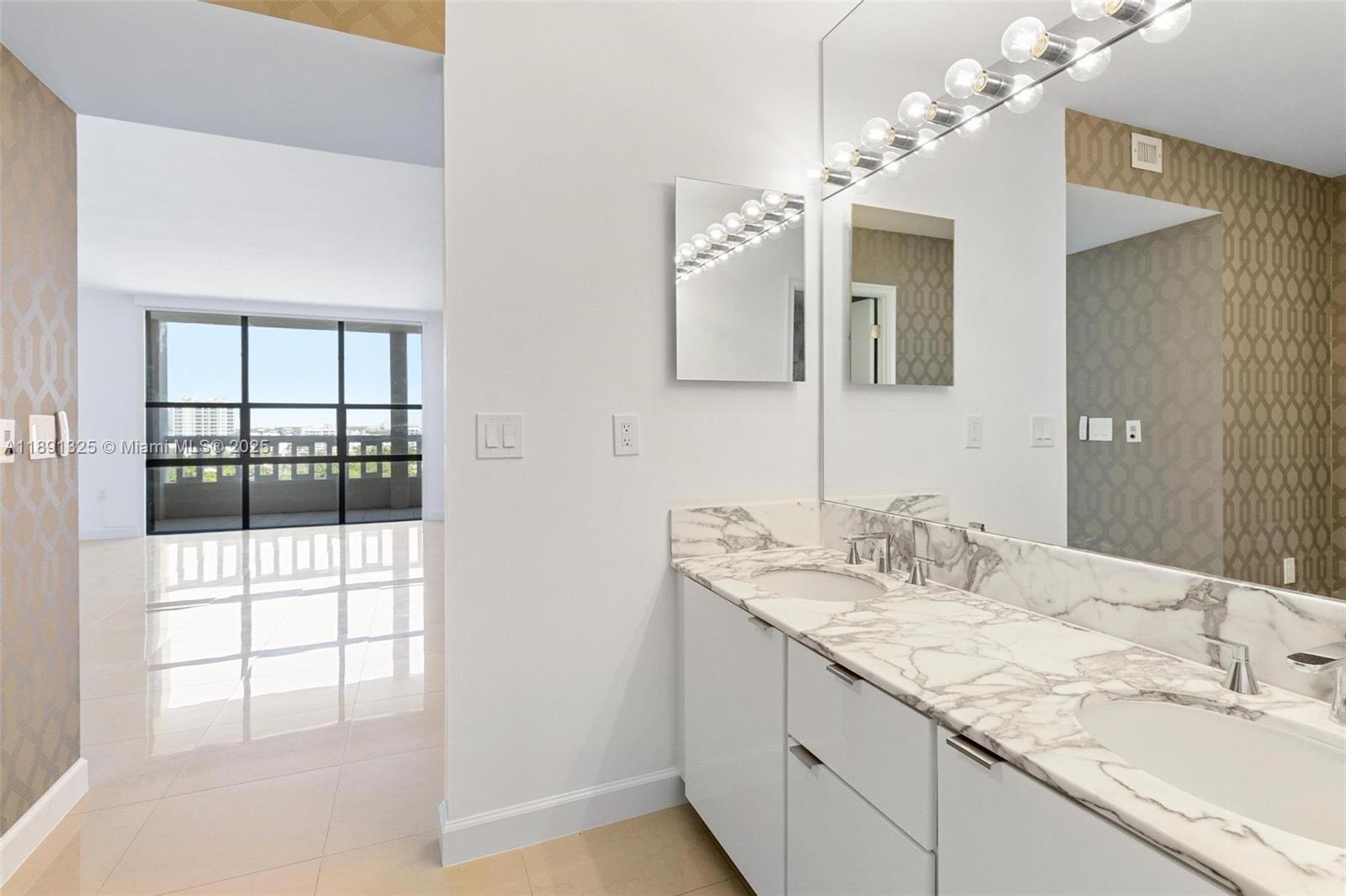 9801 Collins Ave #11-O, Bal Harbour FL 33154