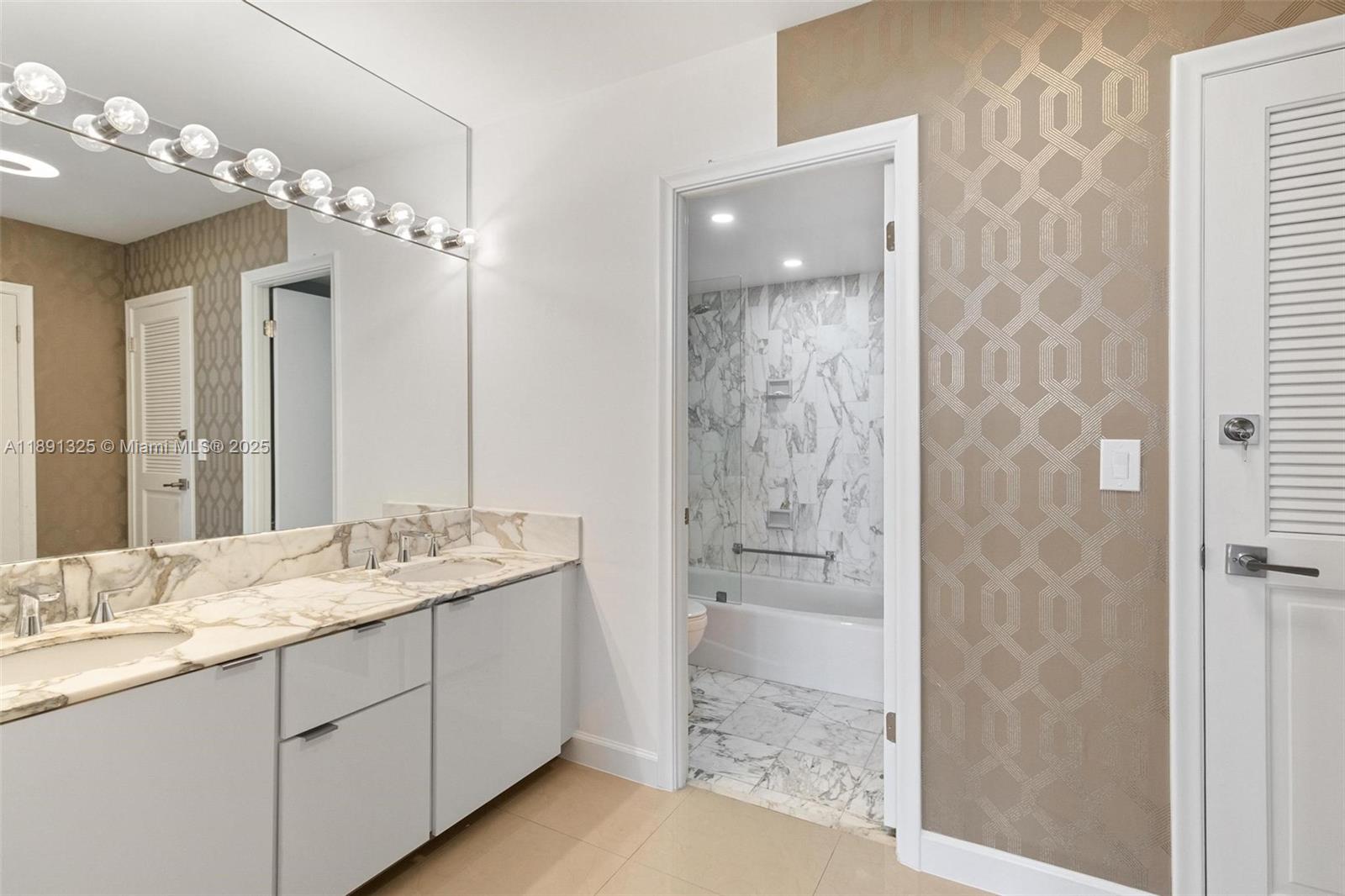 9801 Collins Ave #11-O, Bal Harbour FL 33154