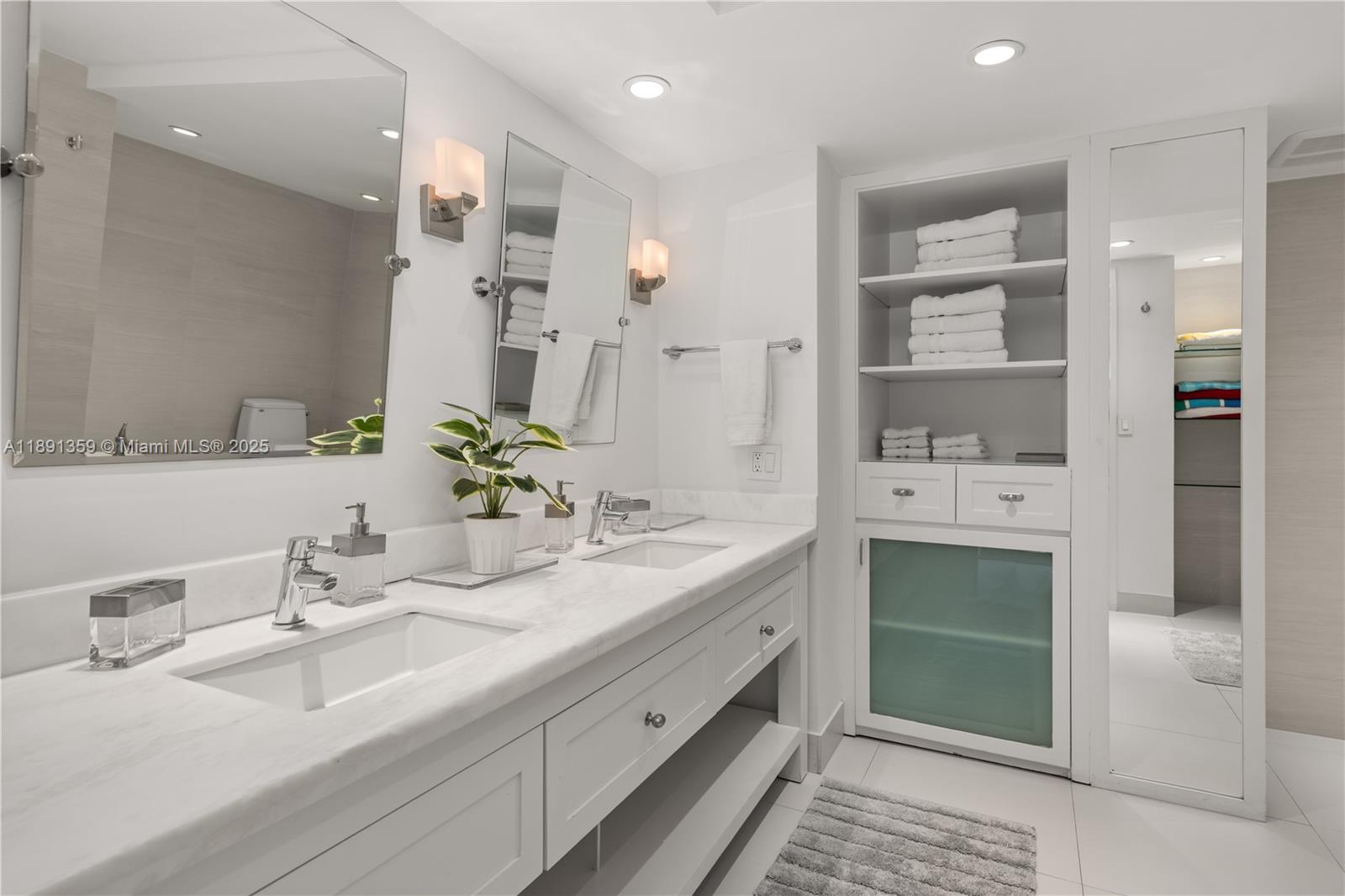 101 Crandon Blvd #379, Key Biscayne FL 33149