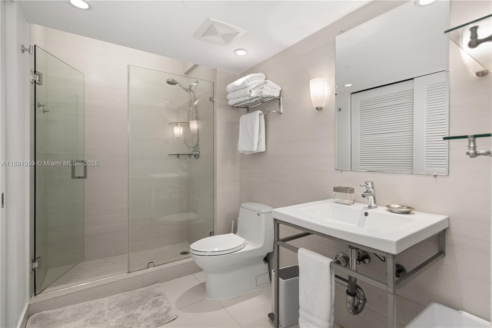 101 Crandon Blvd #379, Key Biscayne FL 33149