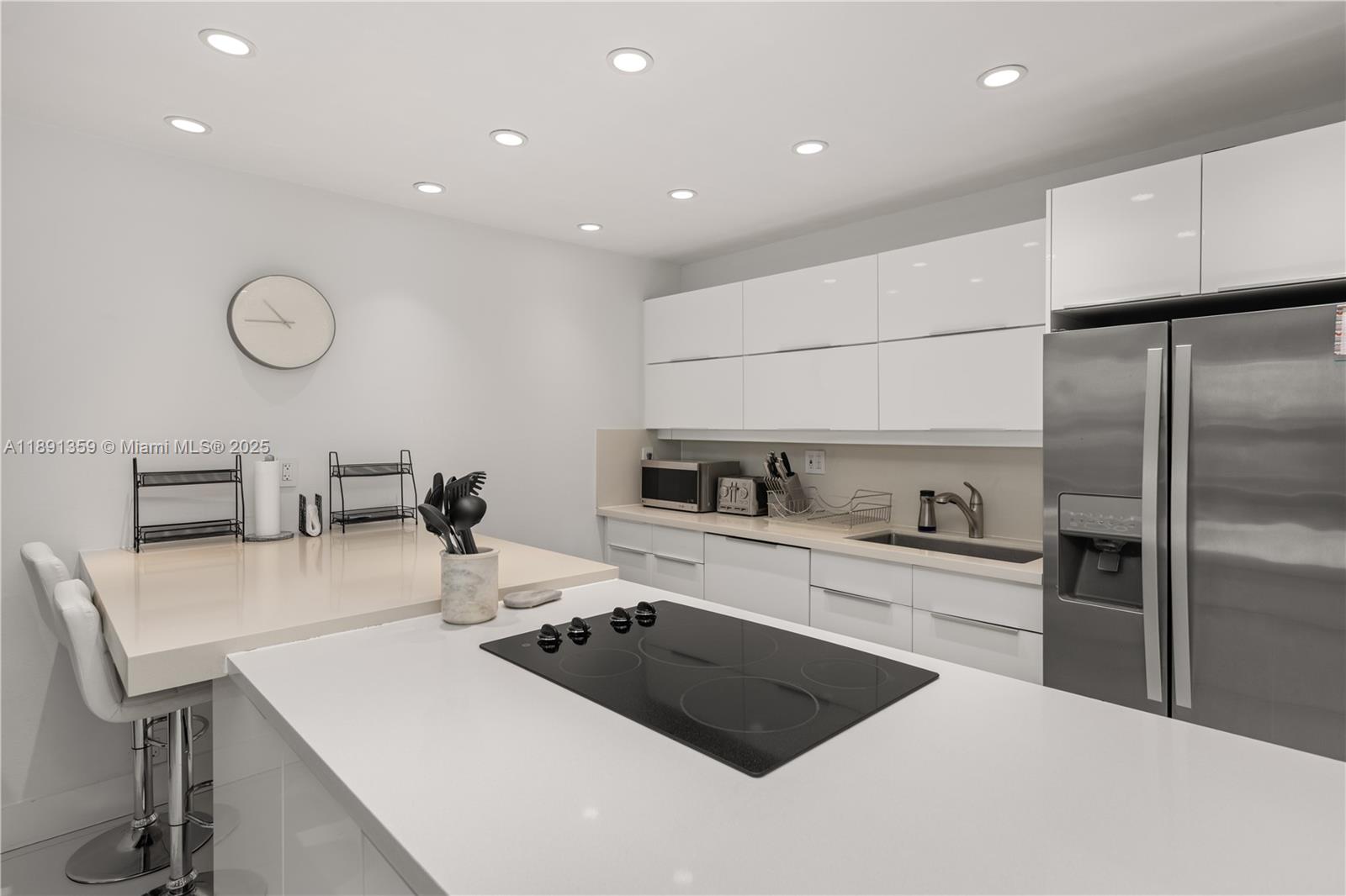 101 Crandon Blvd #379, Key Biscayne FL 33149