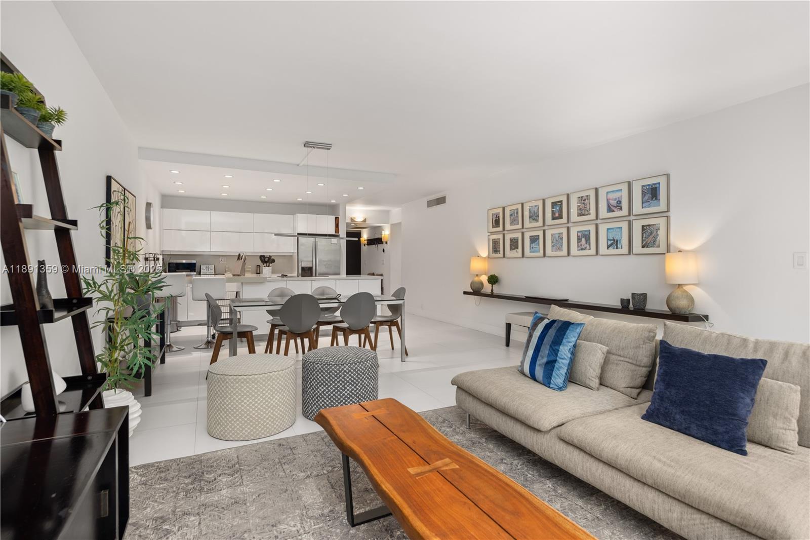 101 Crandon Blvd #379, Key Biscayne FL 33149