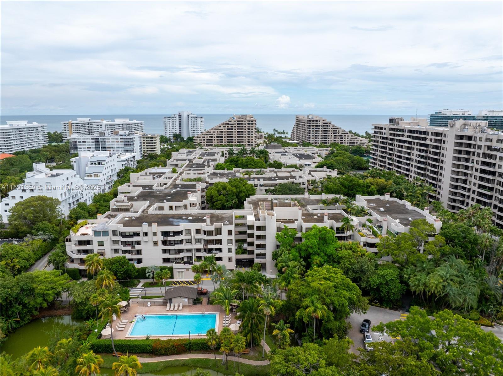 101 Crandon Blvd #379, Key Biscayne FL 33149