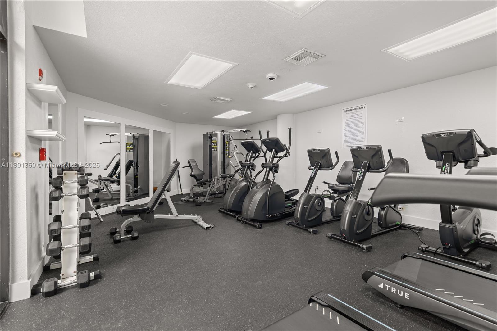 101 Crandon Blvd #379, Key Biscayne FL 33149