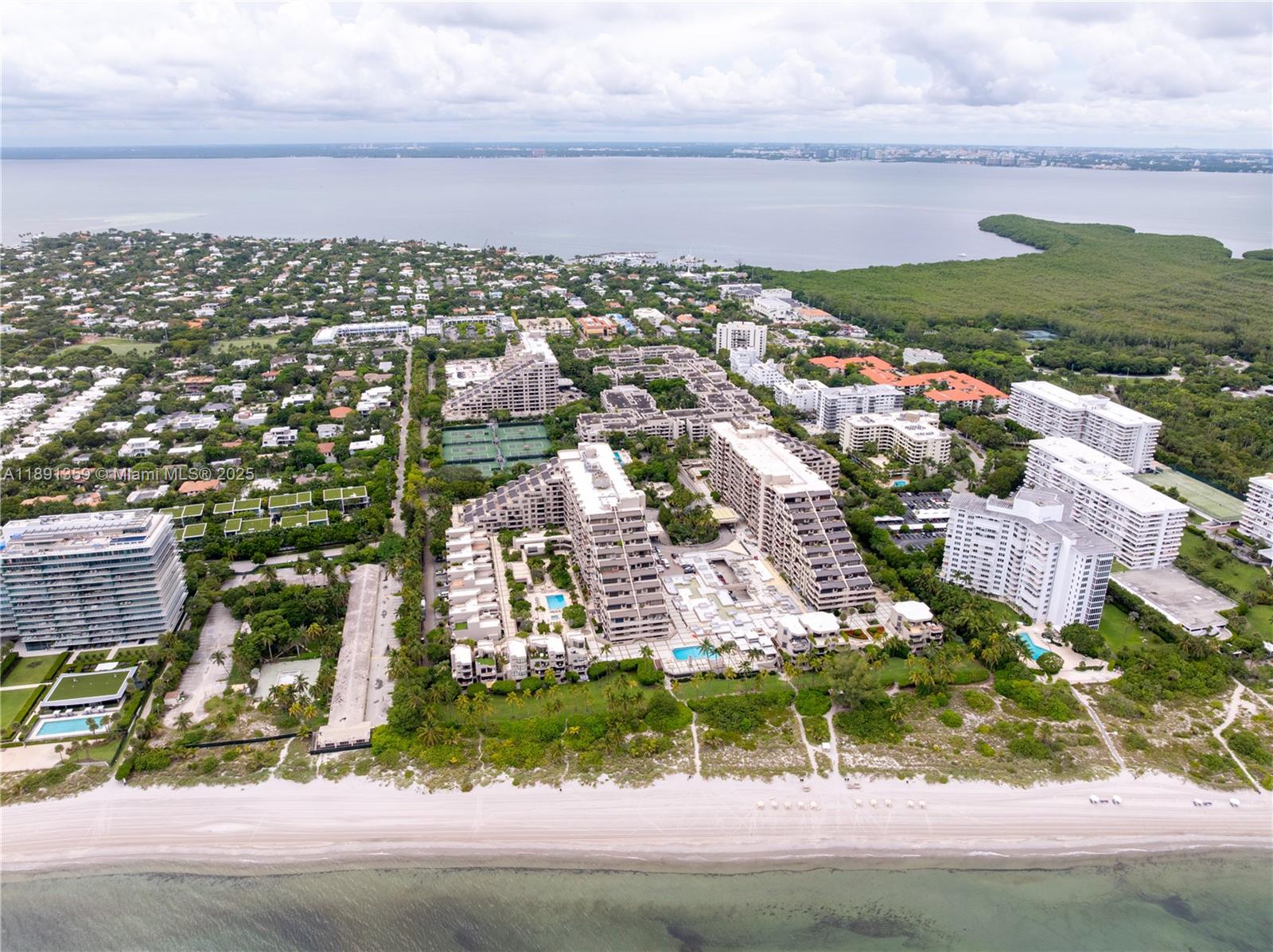 101 Crandon Blvd #379, Key Biscayne FL 33149
