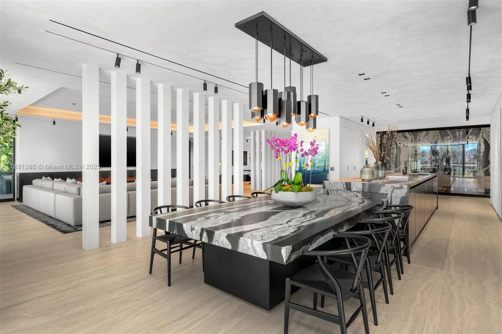 2401 Spanish River Rd, Boca Raton FL 33432