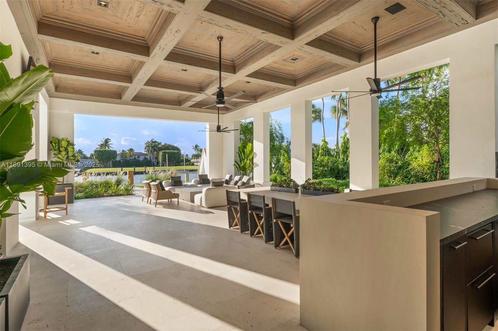 2401 Spanish River Rd, Boca Raton FL 33432