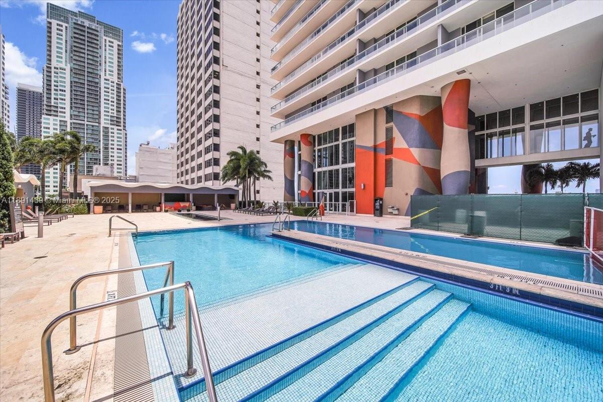 50 Biscayne Blvd #512, Miami FL 33132