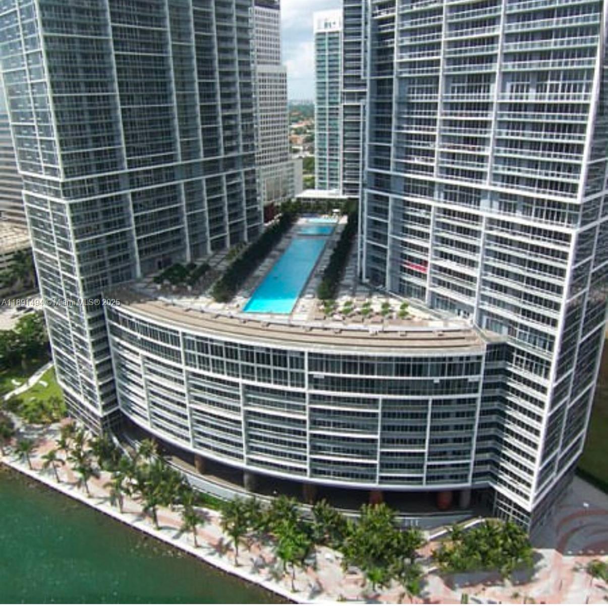 495 Brickell Ave #3706, Miami FL 33131