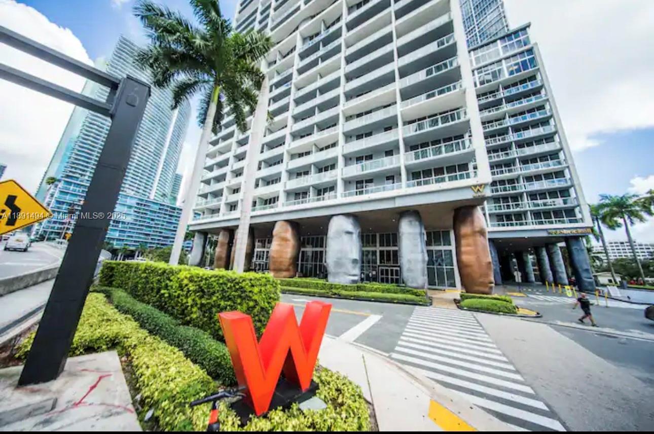 495 Brickell Ave #3706, Miami FL 33131