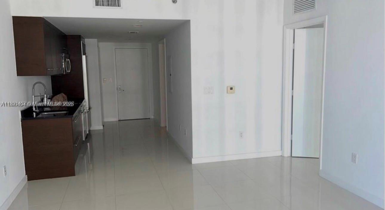 495 Brickell Ave #3706, Miami FL 33131