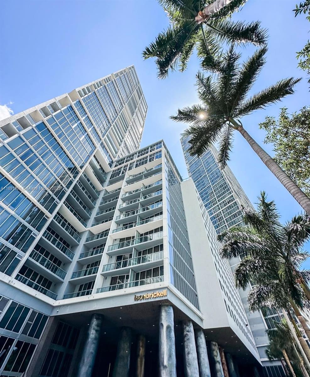 495 Brickell Ave #3706, Miami FL 33131