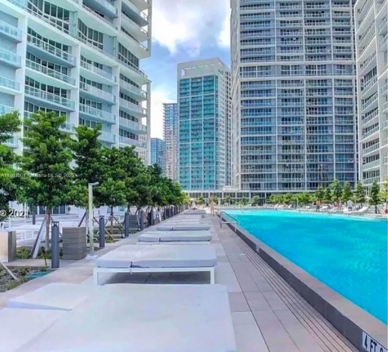 495 Brickell Ave #3706, Miami FL 33131
