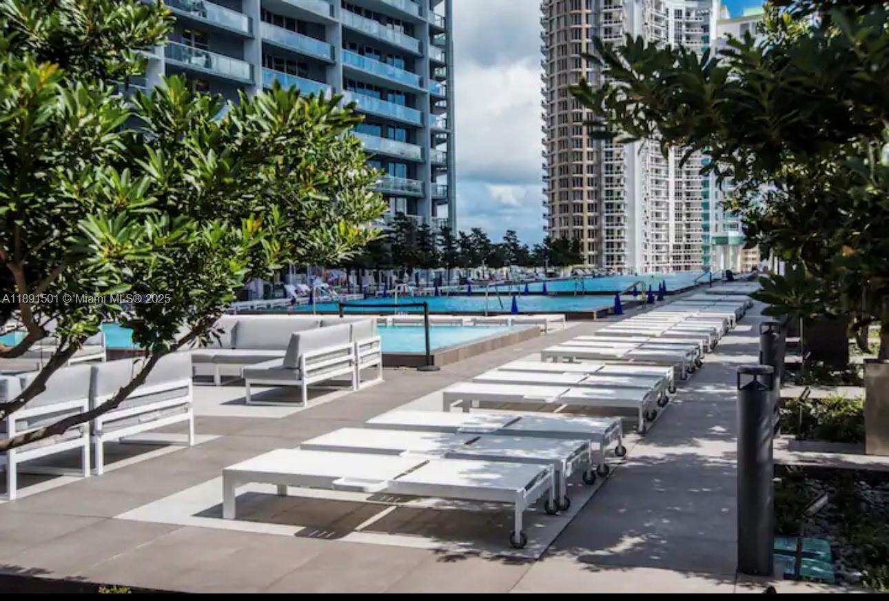 495 Brickell Ave #3706, Miami FL 33131