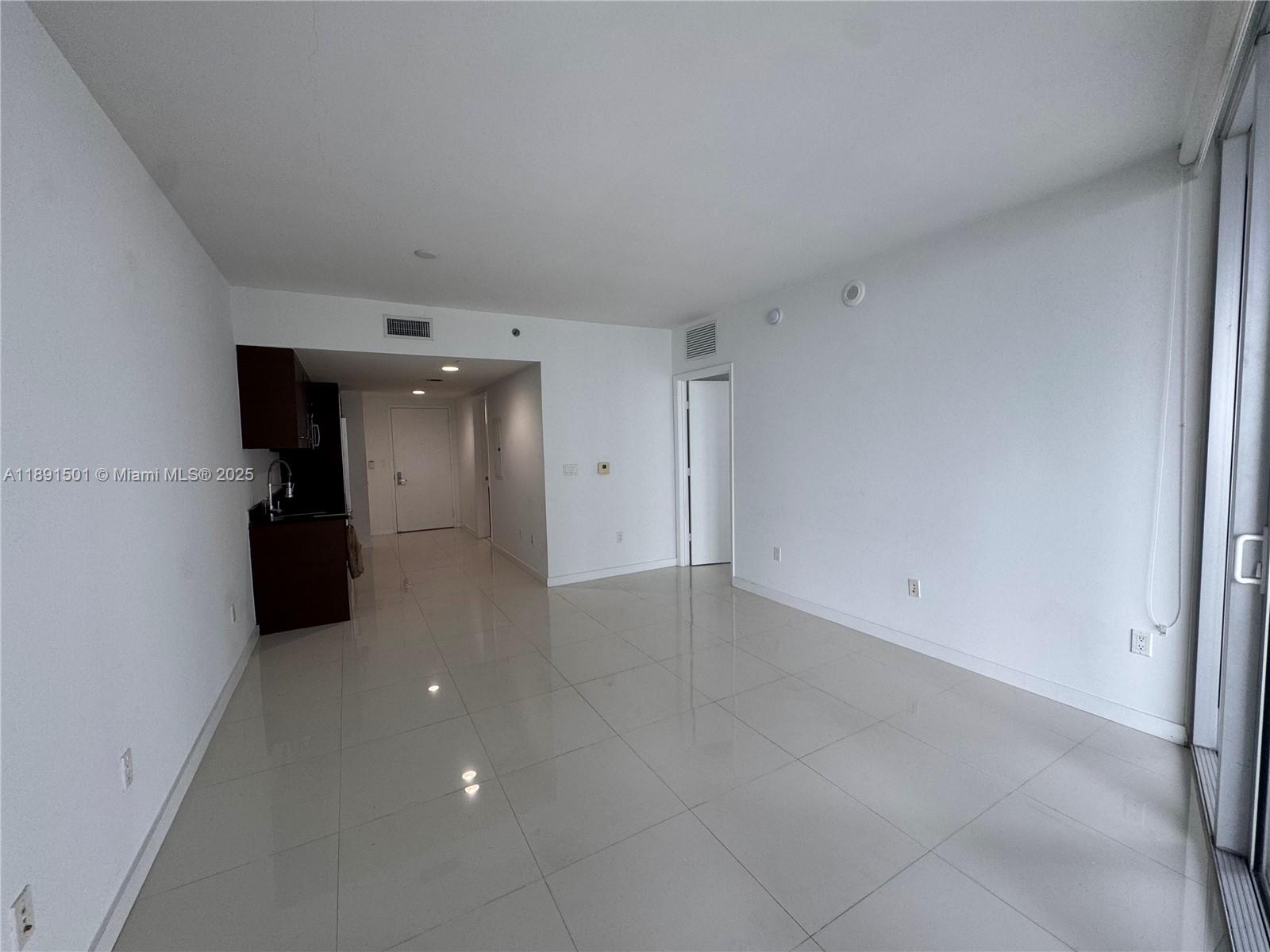 495 Brickell Ave #3706, Miami FL 33131