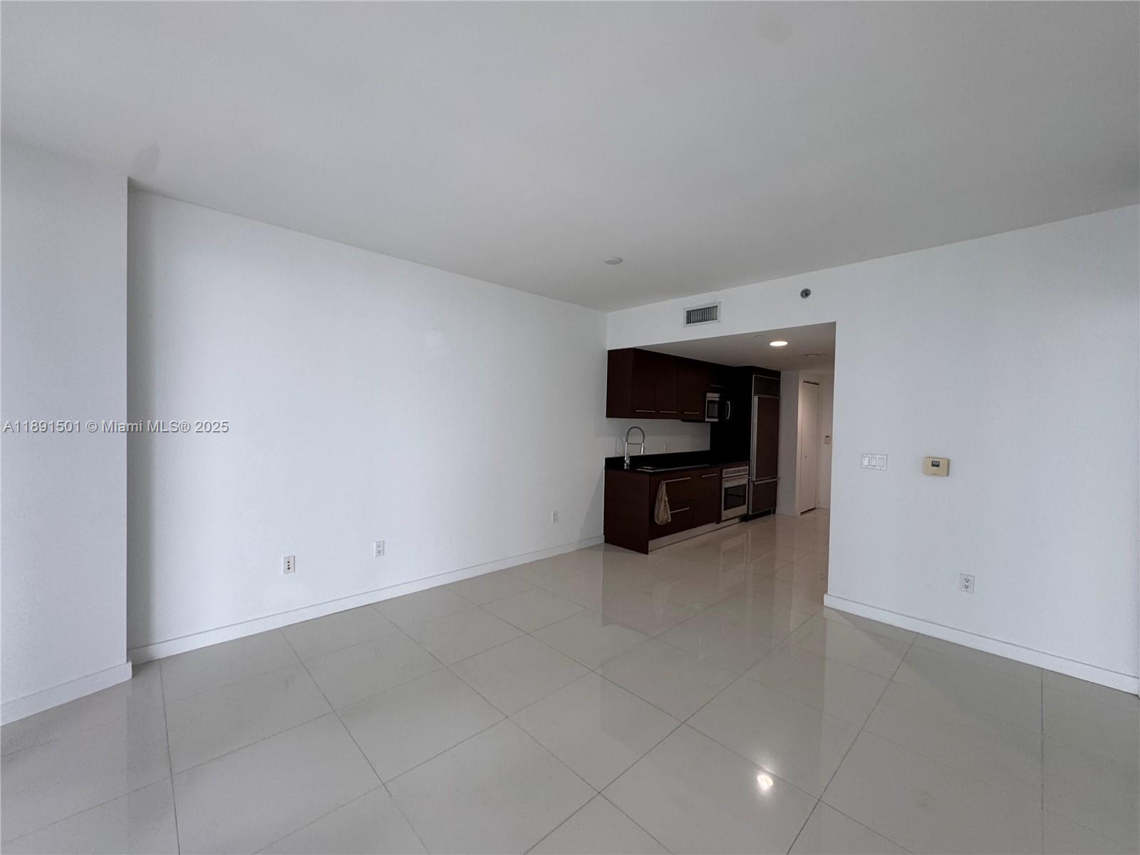 495 Brickell Ave #3706, Miami FL 33131