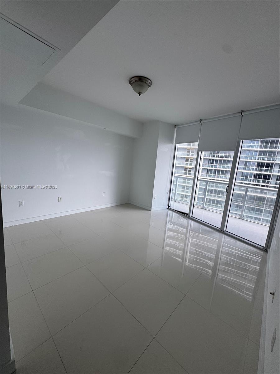 495 Brickell Ave #3706, Miami FL 33131