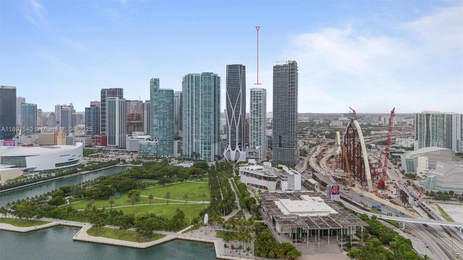 1040 Biscayne Blvd #2108, Miami FL 33132