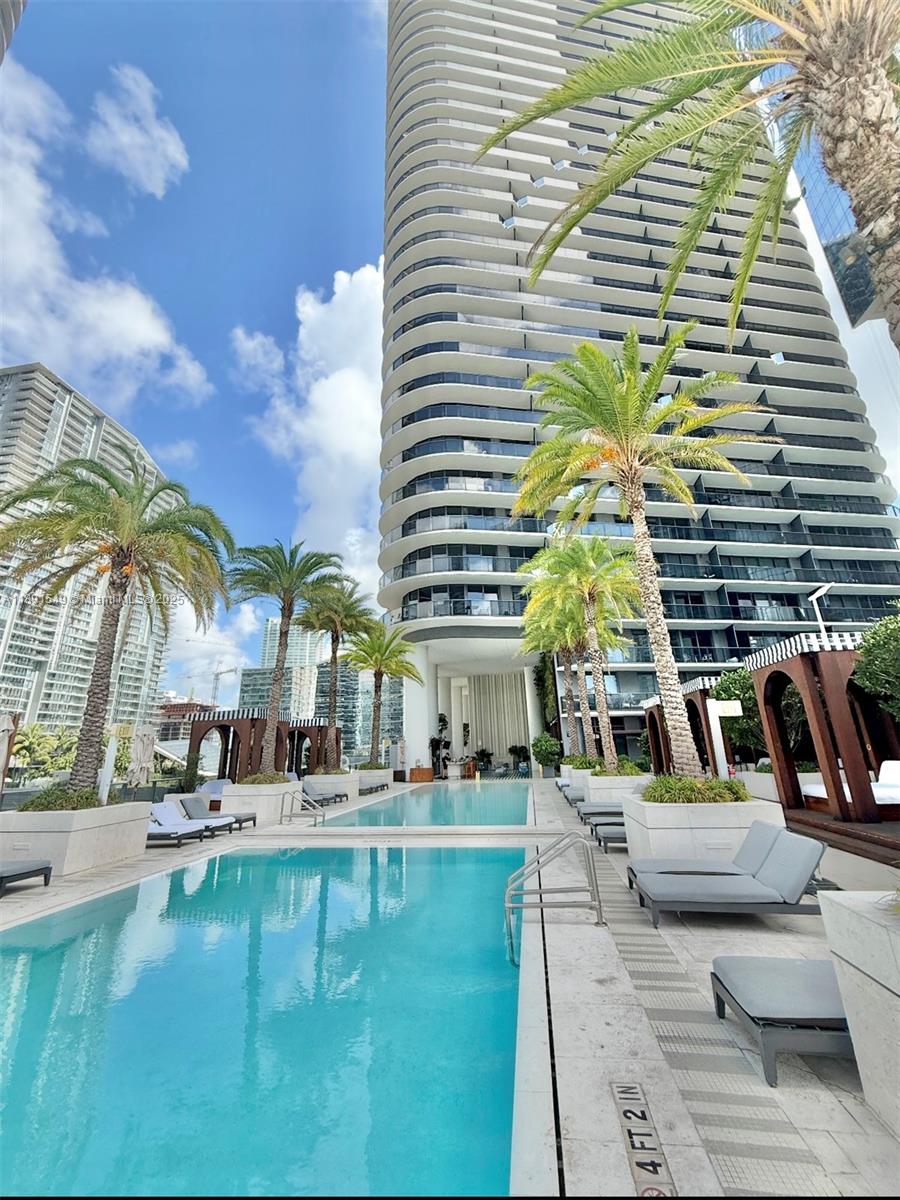 801 S Miami Ave #5509, Miami FL 33130