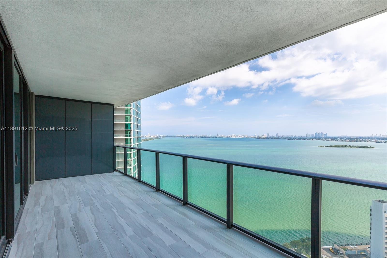 650 NE 32nd St #2403, Miami FL 33137