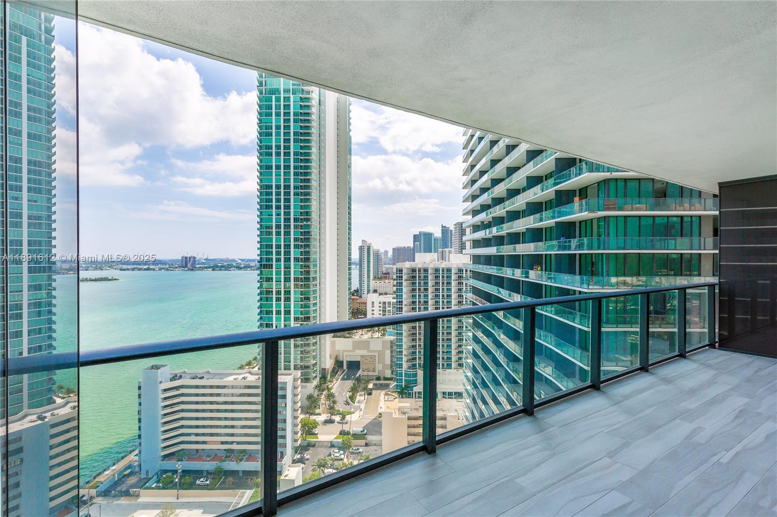 650 NE 32nd St #2403, Miami FL 33137