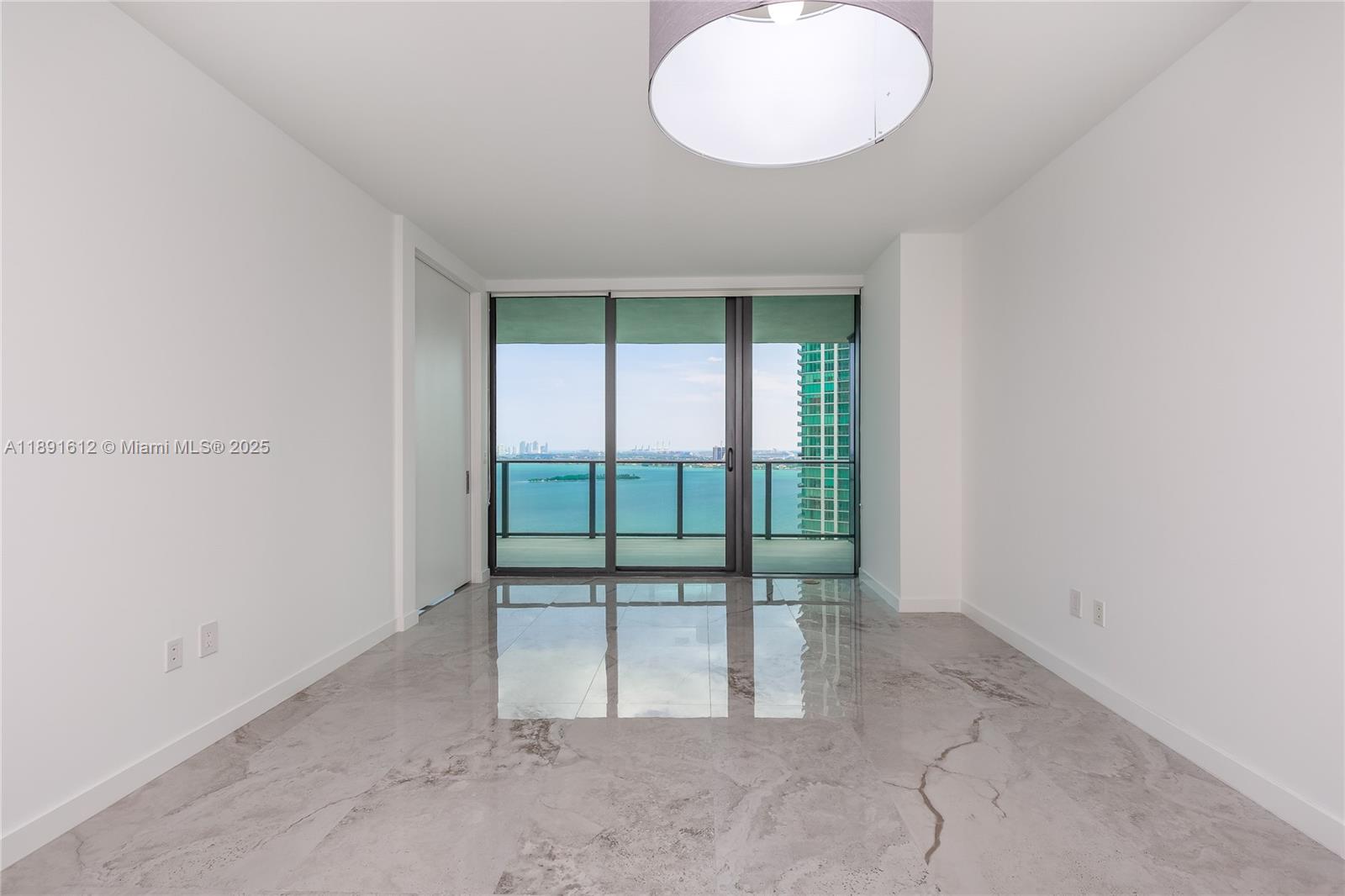 650 NE 32nd St #2403, Miami FL 33137