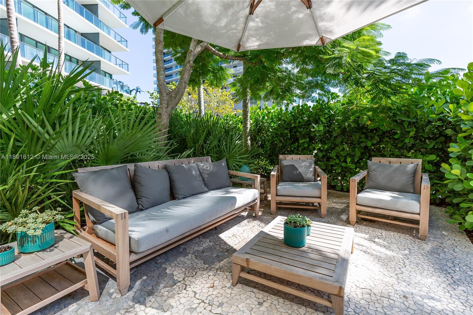 650 NE 32nd St #2403, Miami FL 33137